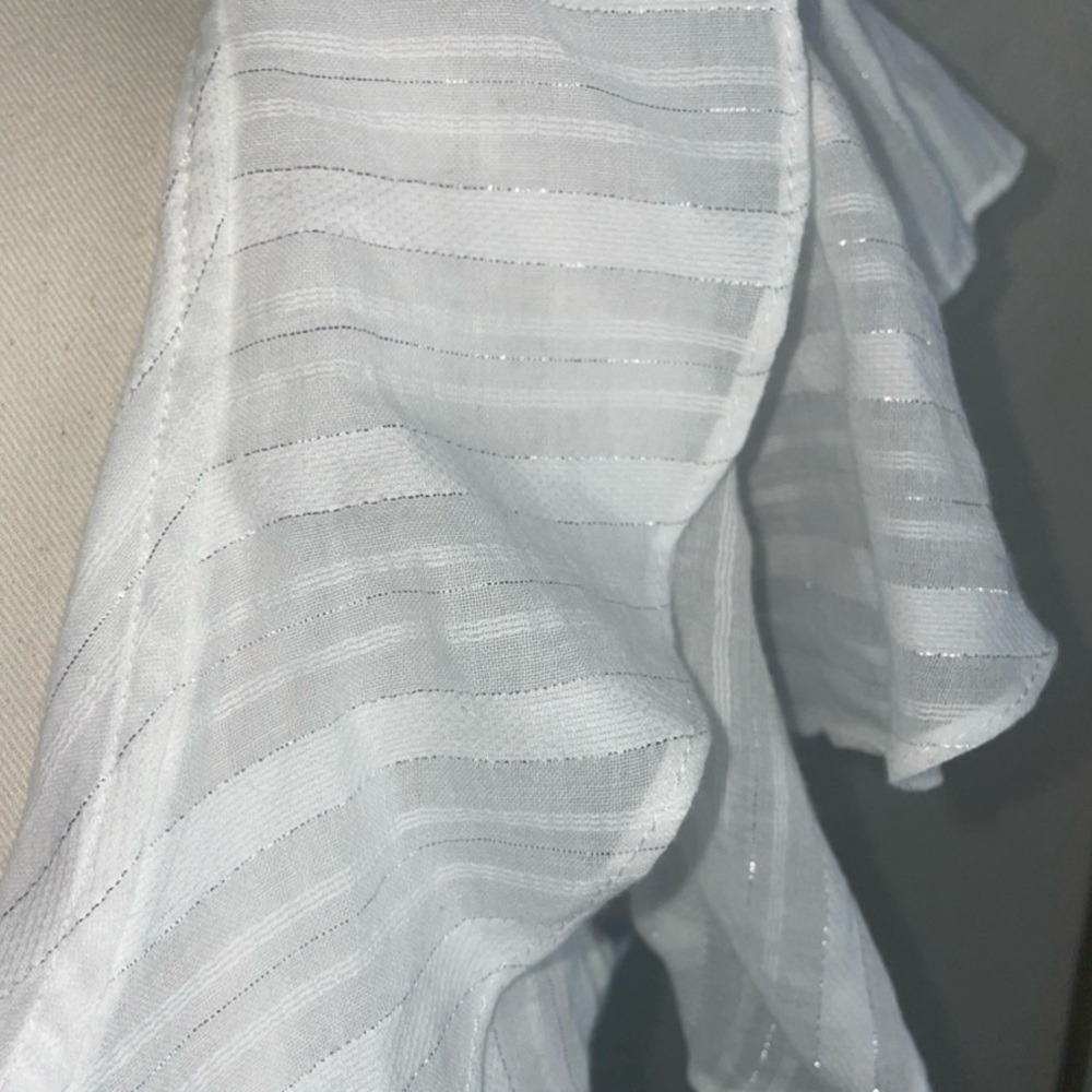 Misa Los Angeles White Ruffle Wrap Blouse NWOT - Picture 4 of 10